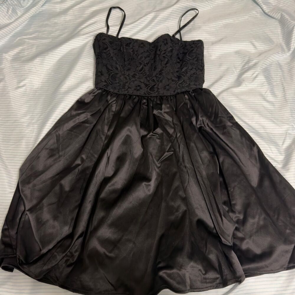 H&M Sweetheart Lace Bodice Satin Flare Mini Dress  #goth #whimsygoth